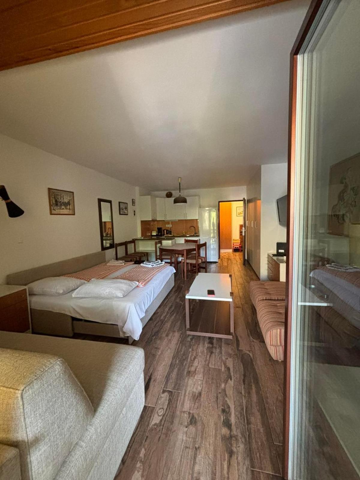 Apartman Veriga ครานสกา โกรา ภายนอก รูปภาพ